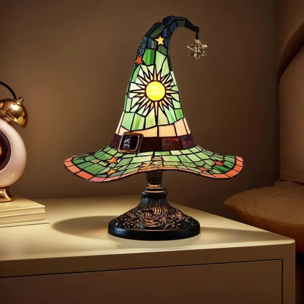 Lampes en Chapeau de Sorcière, Lampe de Table Gothique en Verre Coloré Résine Chapeau de Sorcier Fait Main pour Décor d'Halloween, Lumière Effrayante pour Chambre et Fêtes Intérieures, Cadeau Wiccan Unique