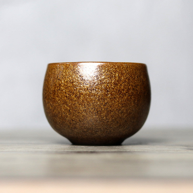 Tasse en céramique japonaise simple