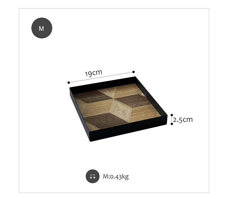 Plateau décoratif en fer forgé et bois à partir de l'assiette dîner