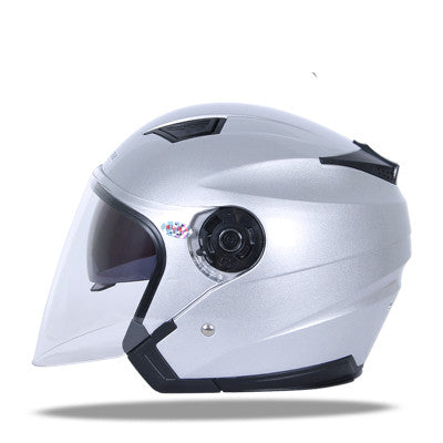 Casque de moto robuste et confortable, taille réglable 54-61 cm, plastique de qualité, dimensions 33 x 24 cm