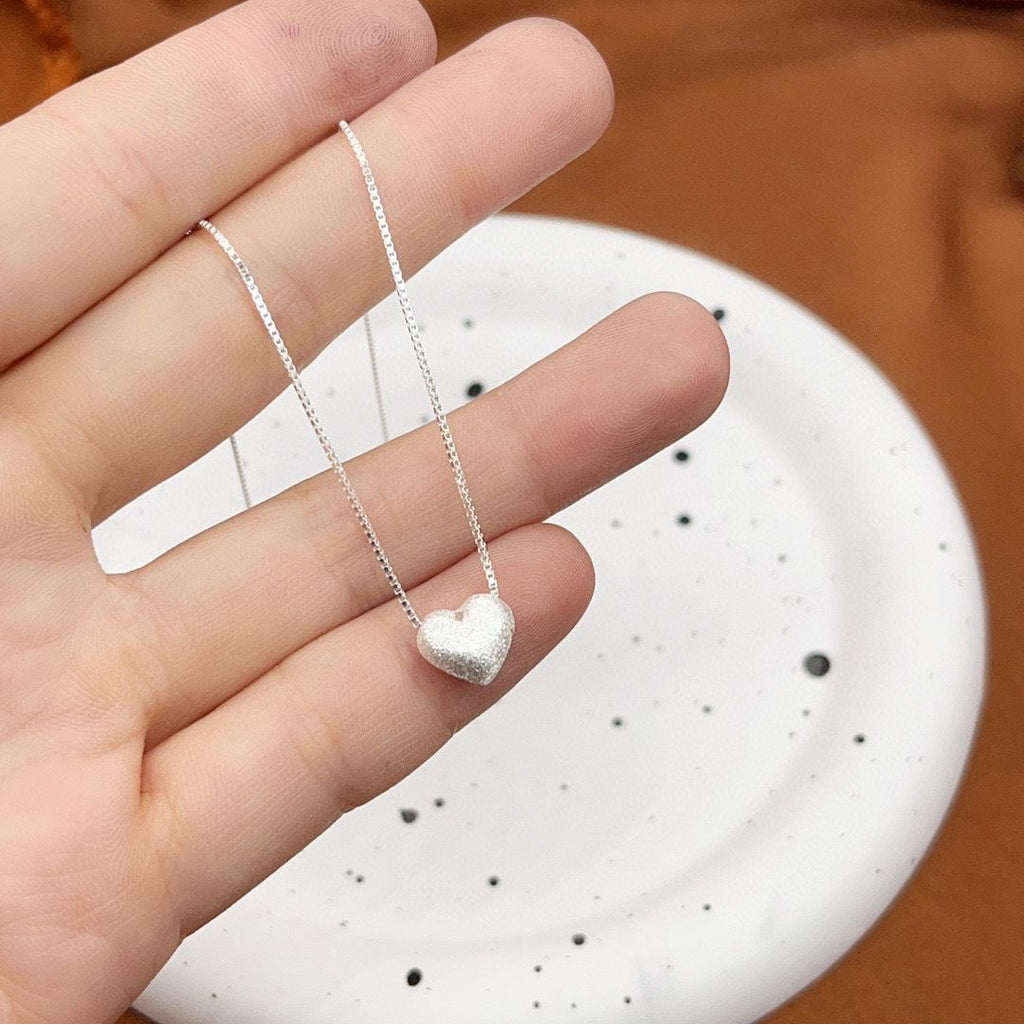 Collier Chaîne Sautoir Coeur Mat 999 Argent Sterling, Style Élégant et Fin