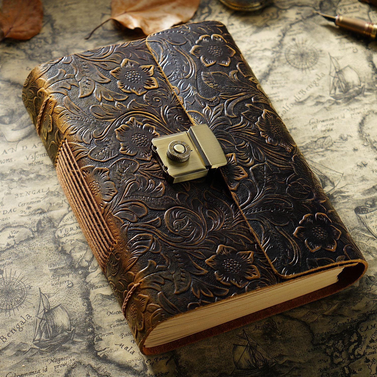 Carnet Vintage en Cuir de Vachette - Cahier Style Rétro Authentique