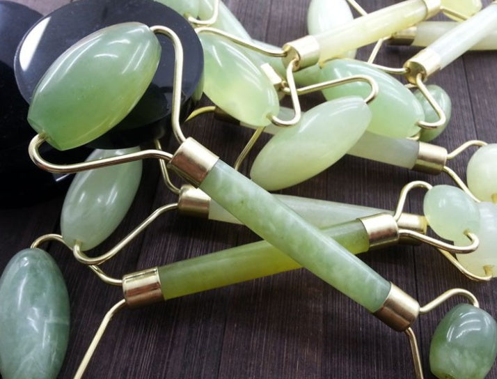 Rouleau de Massage Visage en Jade pour Beauté et Détente Relaxante du Visage