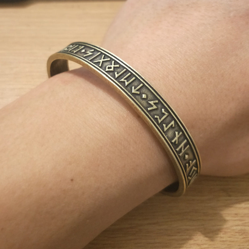 Bracelet, Lanière de poignet, Amulette, Bijoux