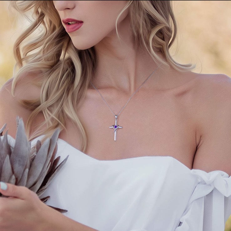 Collier Pendentif Croix en Diamants Forme Cœur pour Femmes - Pâques Élégant
