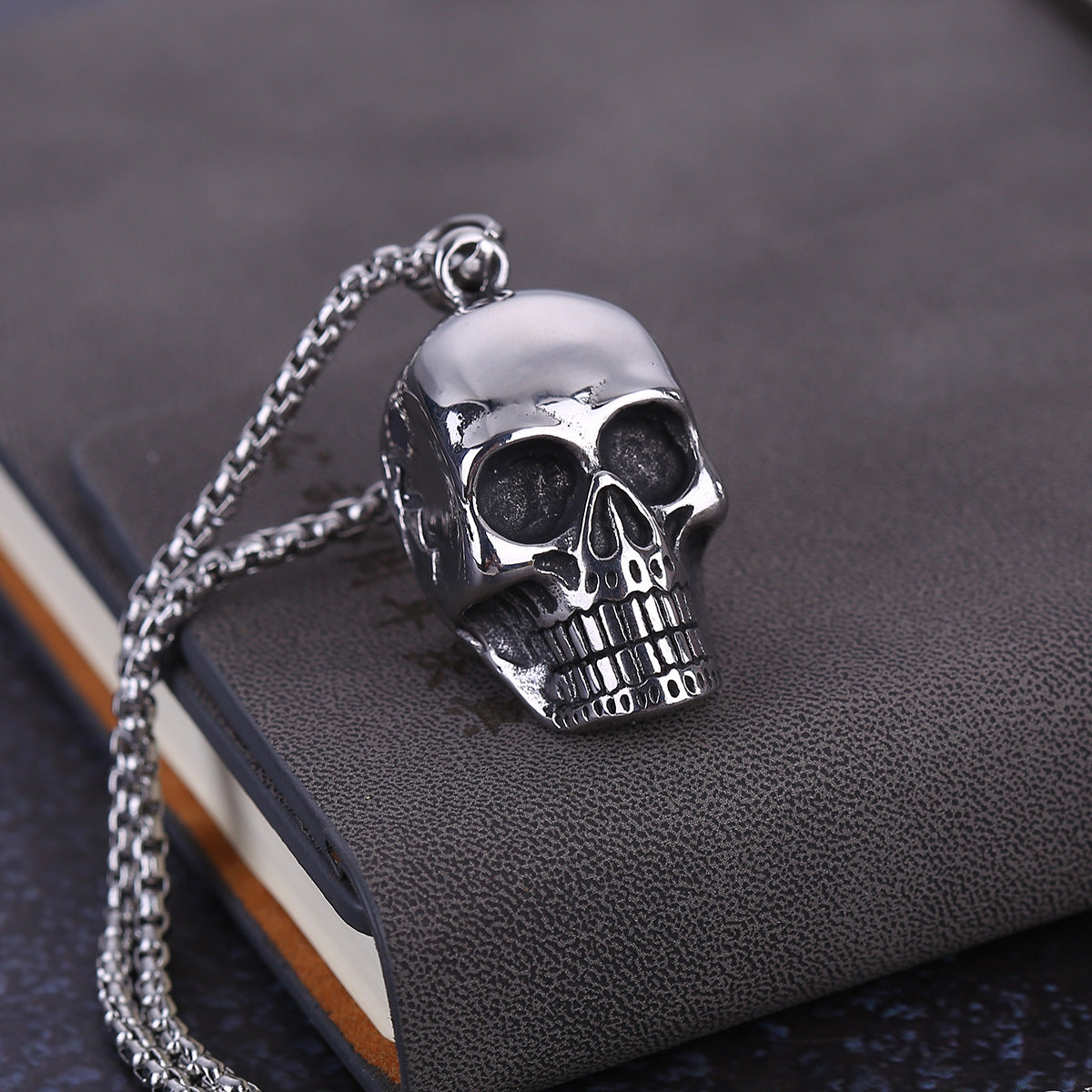 Pendentif Crâne en Acier Titane Exagéré pour Homme – Bijoux Punk