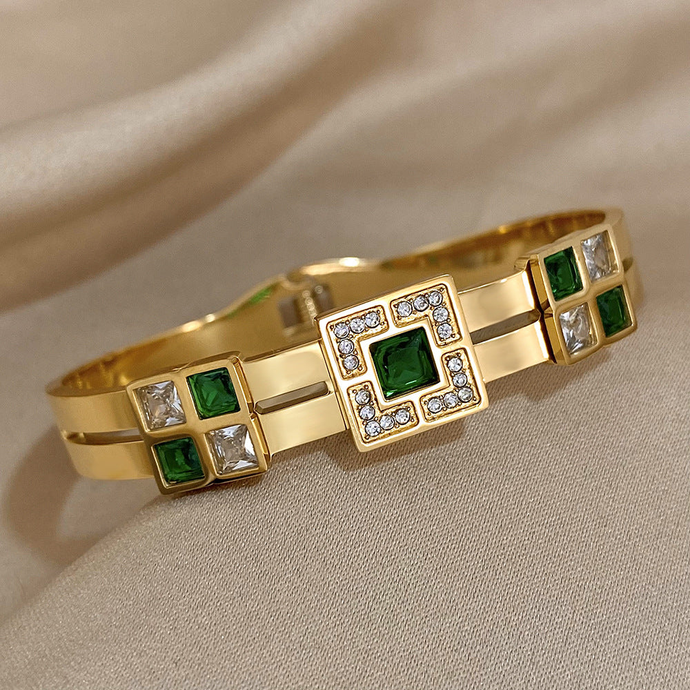 Bijoux de mode design Niche pour femmes