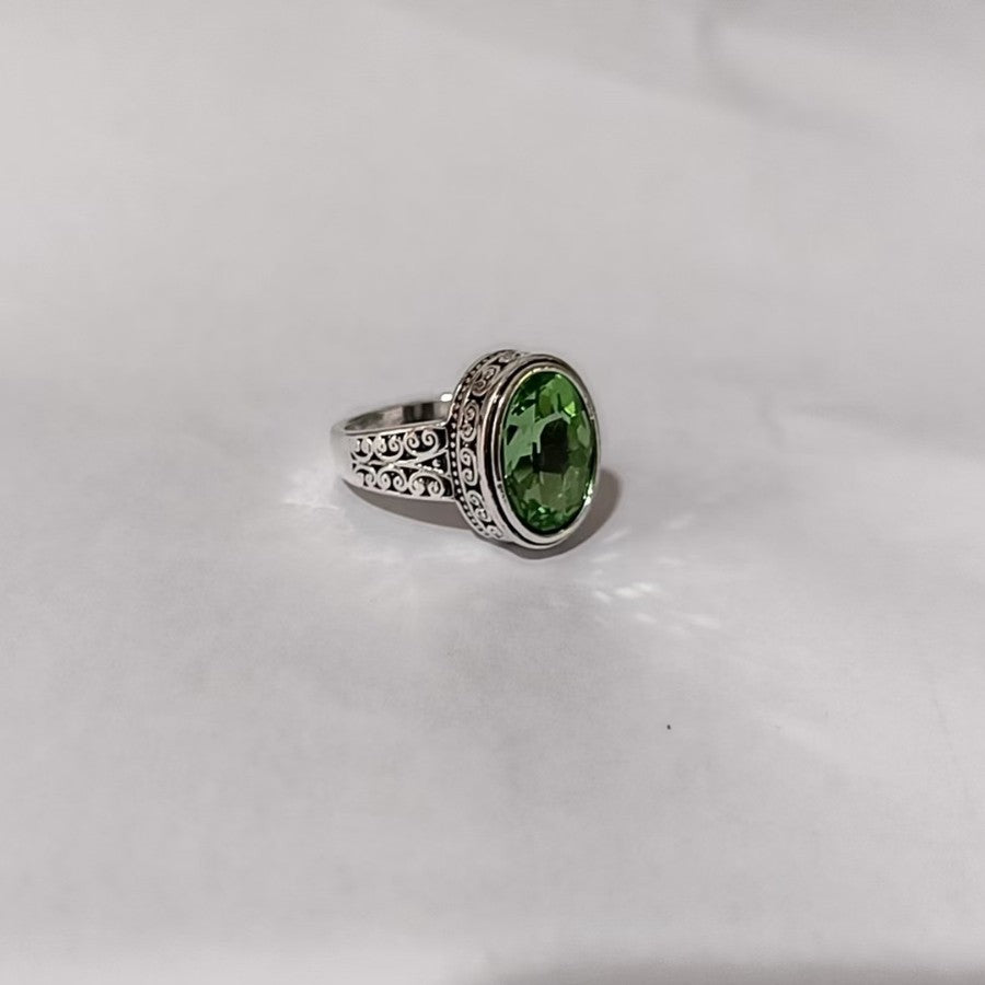 Bague rétro gravée en jade naturel plaquée argent