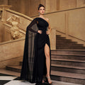 Robe de soirée asymétrique épaule unique avec embellissements en perles scintillantes