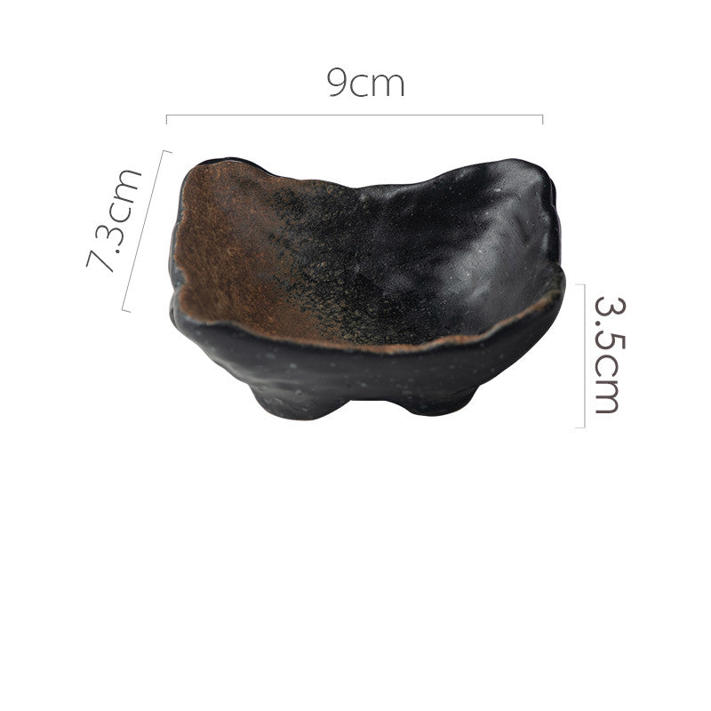 Assiette en céramique japonaise créative de forme spéciale