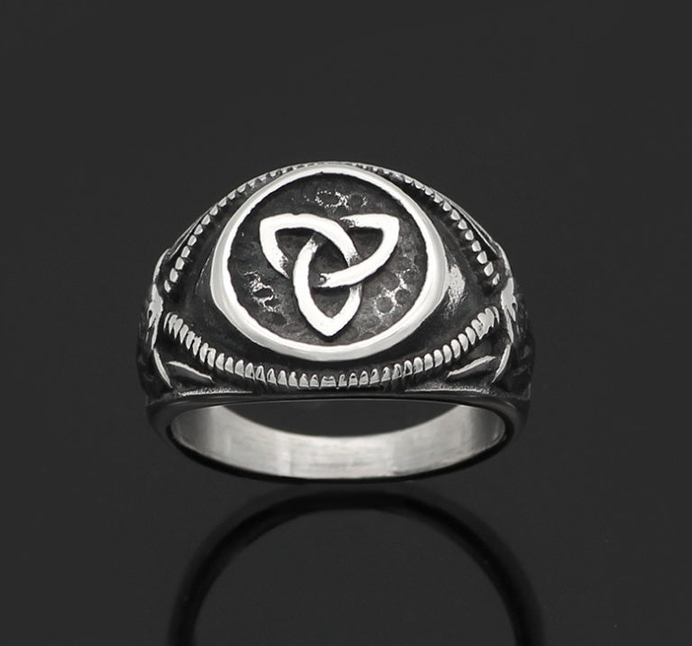 Bague dominatrice vintage pour homme