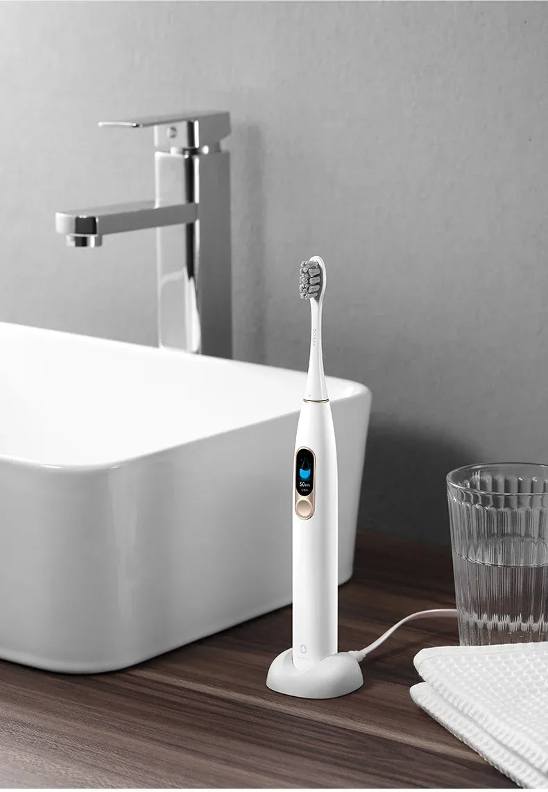Brosse à dents électrique - IVOIRART.COM