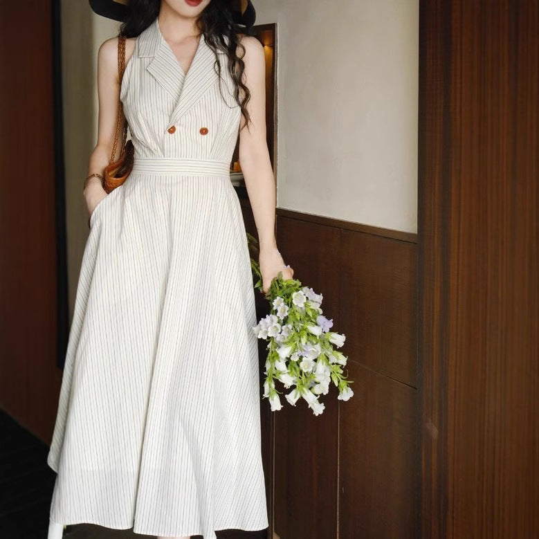 Robe rétro rayée à col licou et taille cintrée, style jupe longue en coton