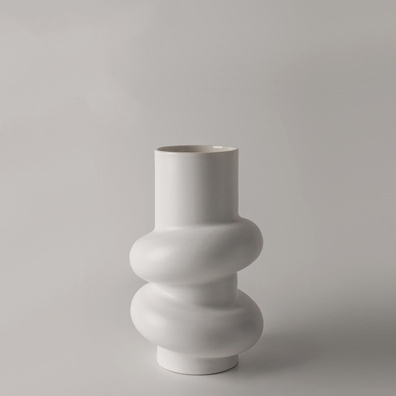 Vase en céramique blanc en forme de donut créatif
