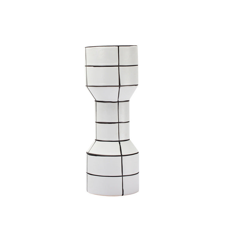 Vase en céramique blanche nordique moderne simple créatif avec motif rayé, ornement fait main pour décoration intérieure
