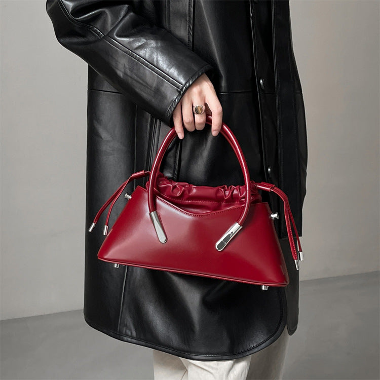 Sac bandoulière portable en cuir pour femme, tendance et pratique, élégant et robuste