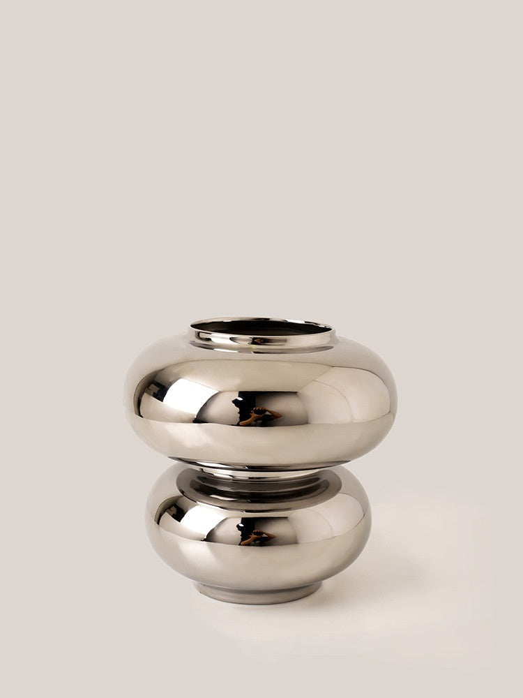 Vase en céramique blanc en forme de donut créatif