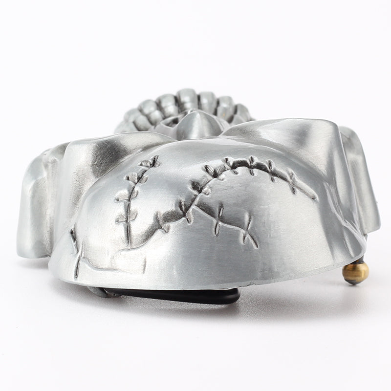 Ceinture en cuir tête de crâne