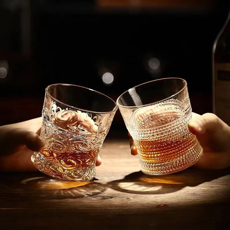 Verre à vin sculpté en whisky embossé spécial