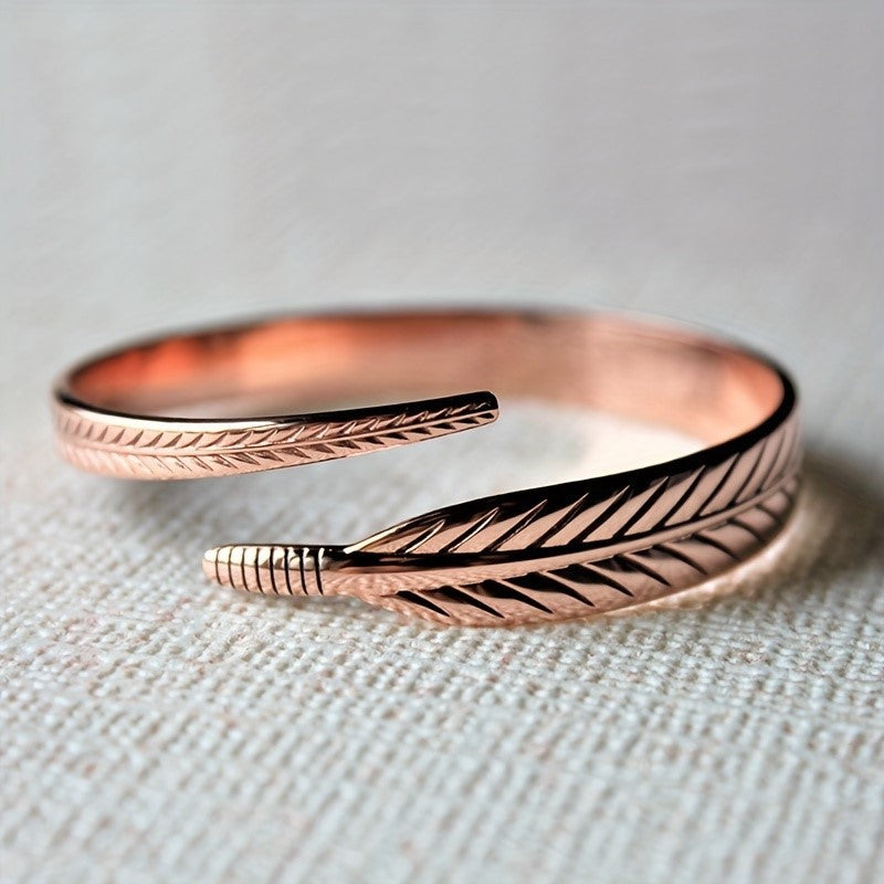 Bracelet Rétro en Cuivre avec Motif Feuille pour Style Vintage Élégant