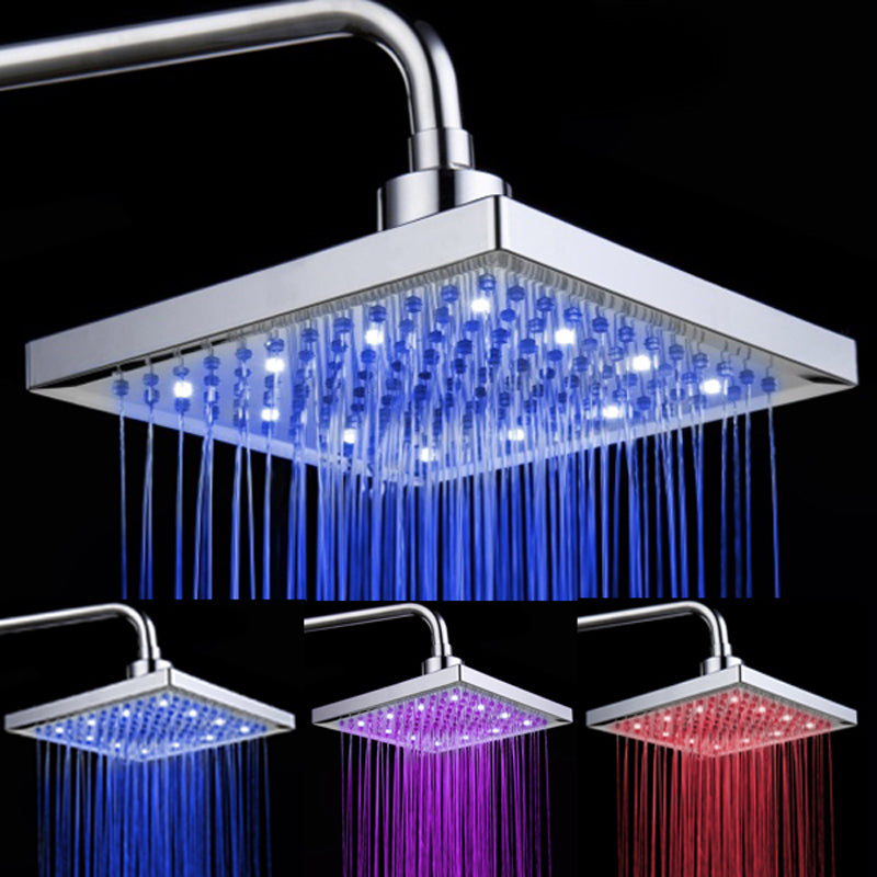 Pommeau de douche lumineux à changement de couleur pour une expérience unique