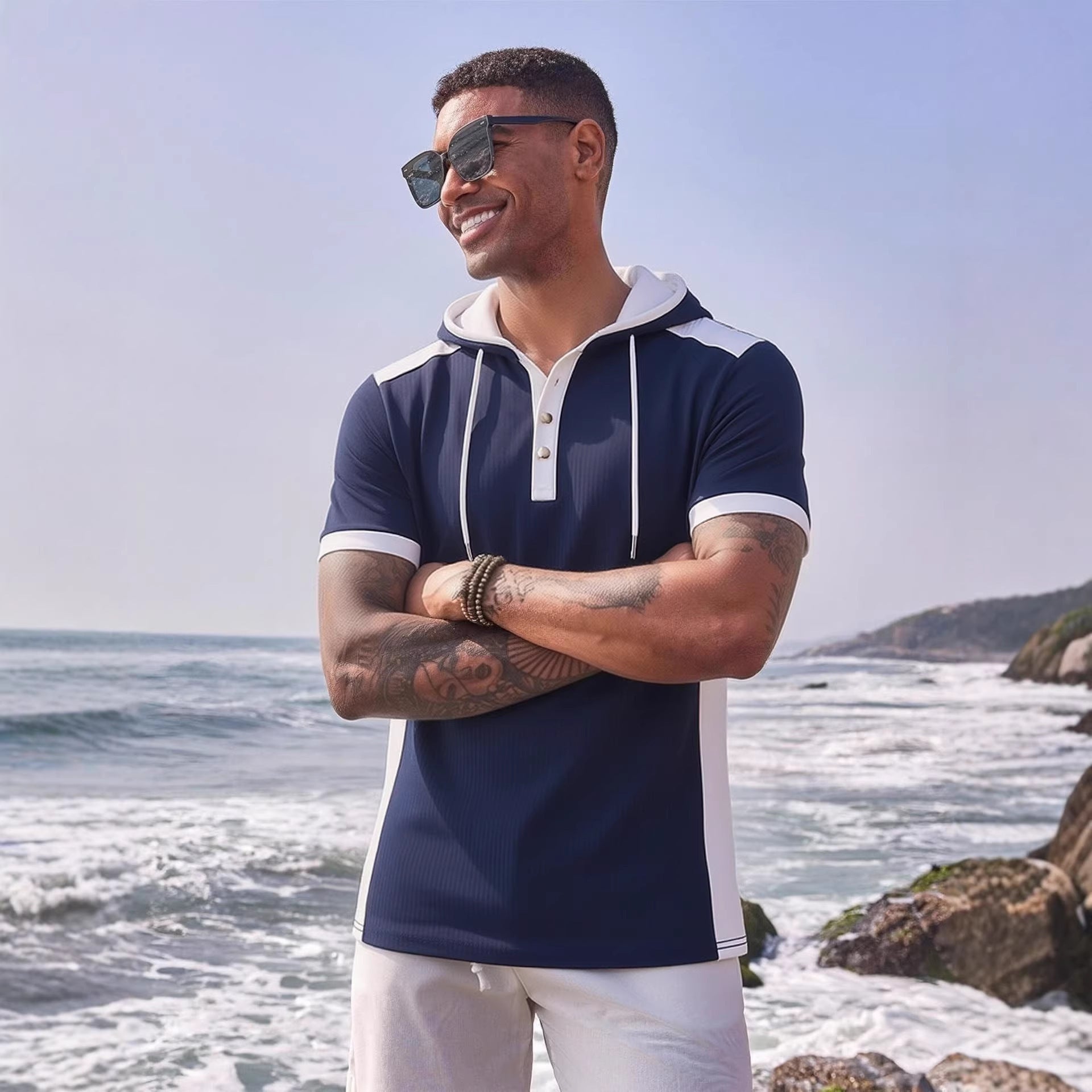 Sweat à Capuche Homme à Manches Courtes Style Sportif et Décontracté Noir Bleu Blanc