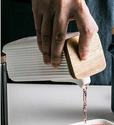 Bocal à épices en céramique