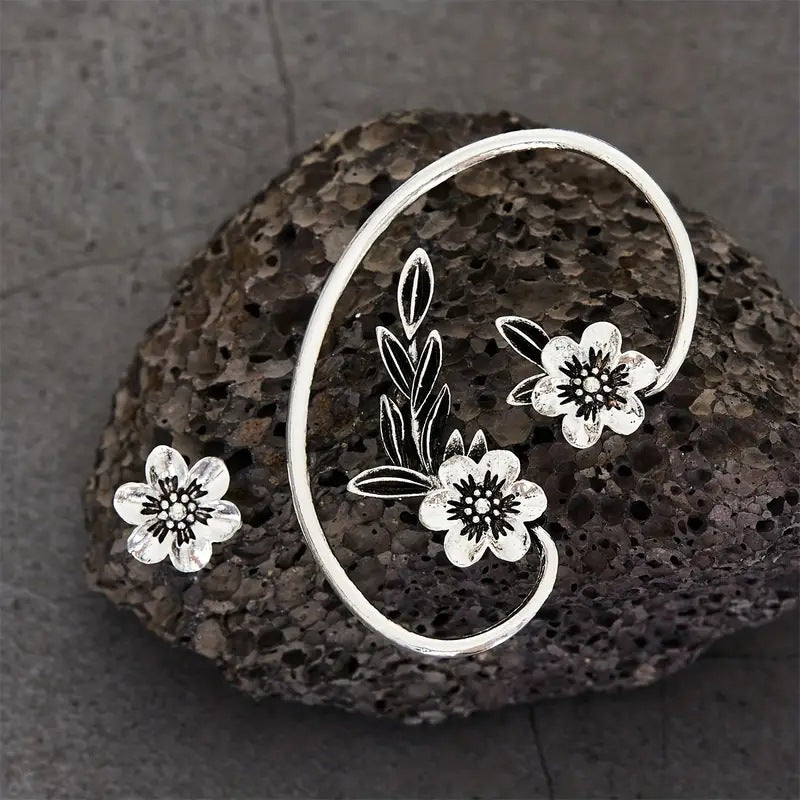 Boucles d'oreilles asymétriques vintage en forme de fleur avec crochet d'oreille