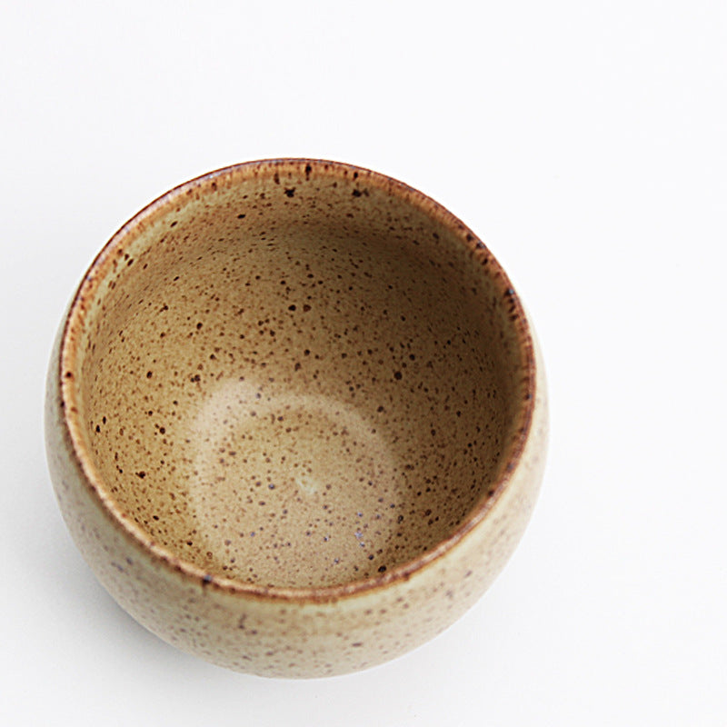 Tasse en céramique japonaise simple