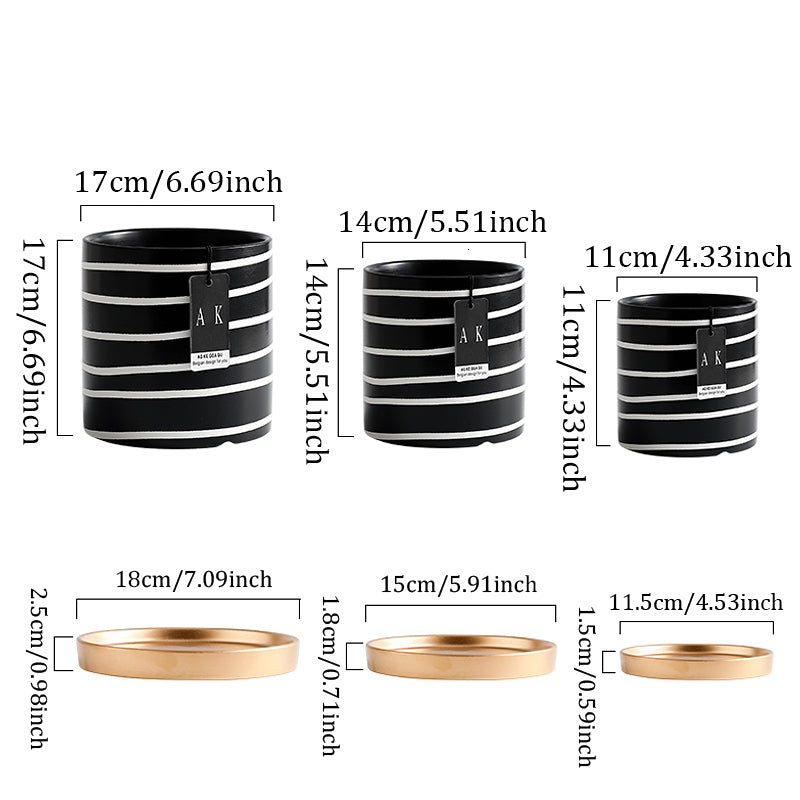 Pot de fleurs en céramique noir et blanc à motifs floraux
