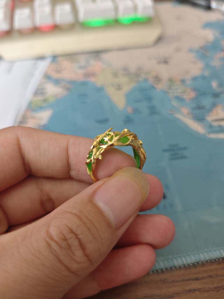 Bague Ovale Vintage en Malachite Incrustée de Jade Vert Doré pour Femme