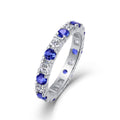Bague d’éternité en argent S925 plaqué platine 2,4g avec saphirs bleus synthétiques et pierres blanches alternées, délicate bague de promesse pour femme en coffret