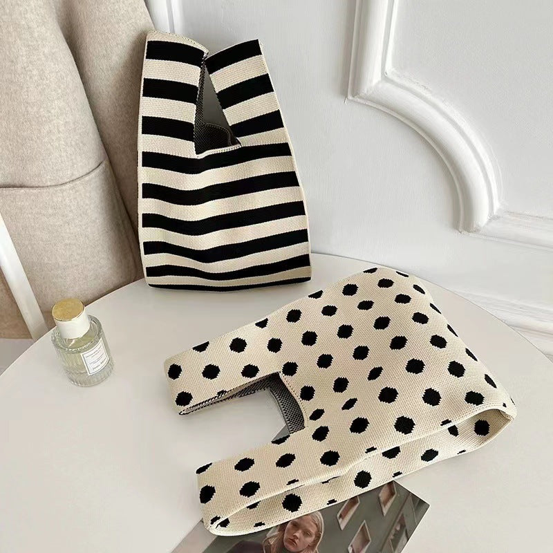 Sac à main en laine tricotée pour étudiant — porté à la main, sac seau décontracté fourre-tout