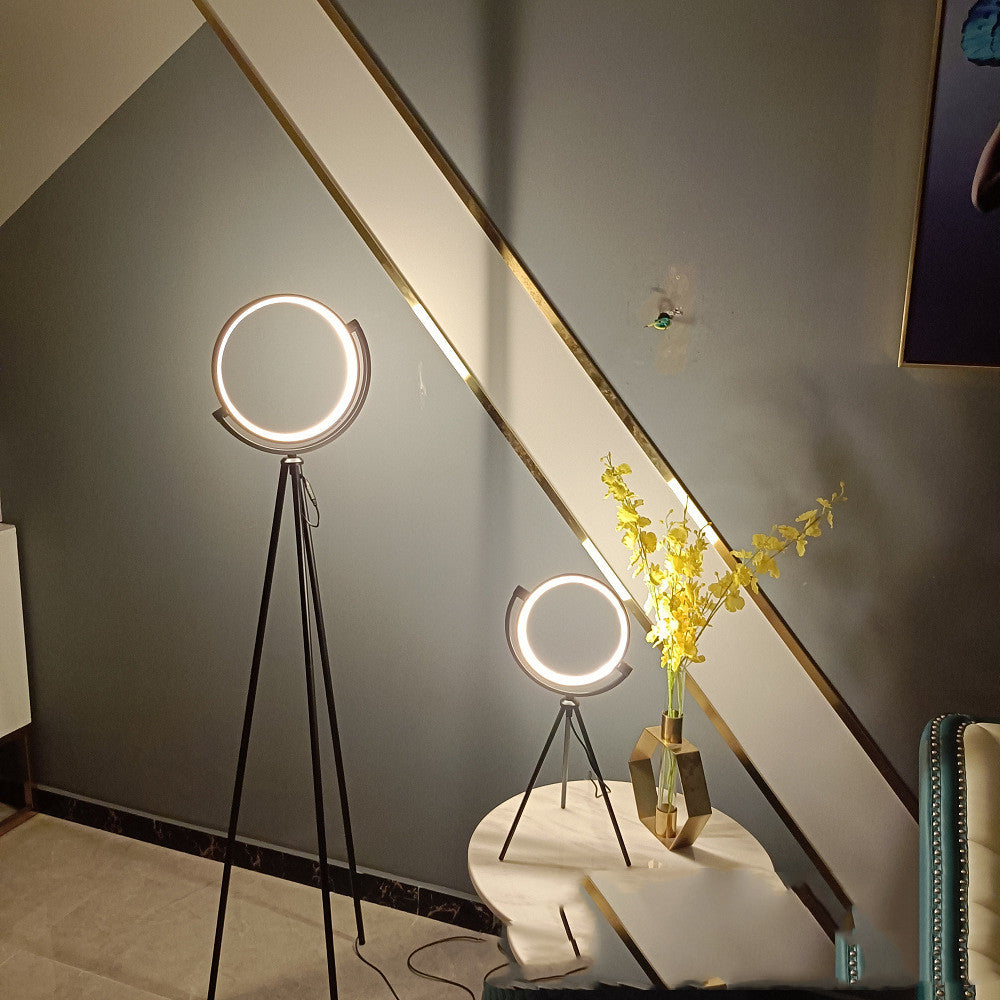 Lampe sur Pied en Aluminium avec Lumière LED Supplémentaire pour Étude Décorative