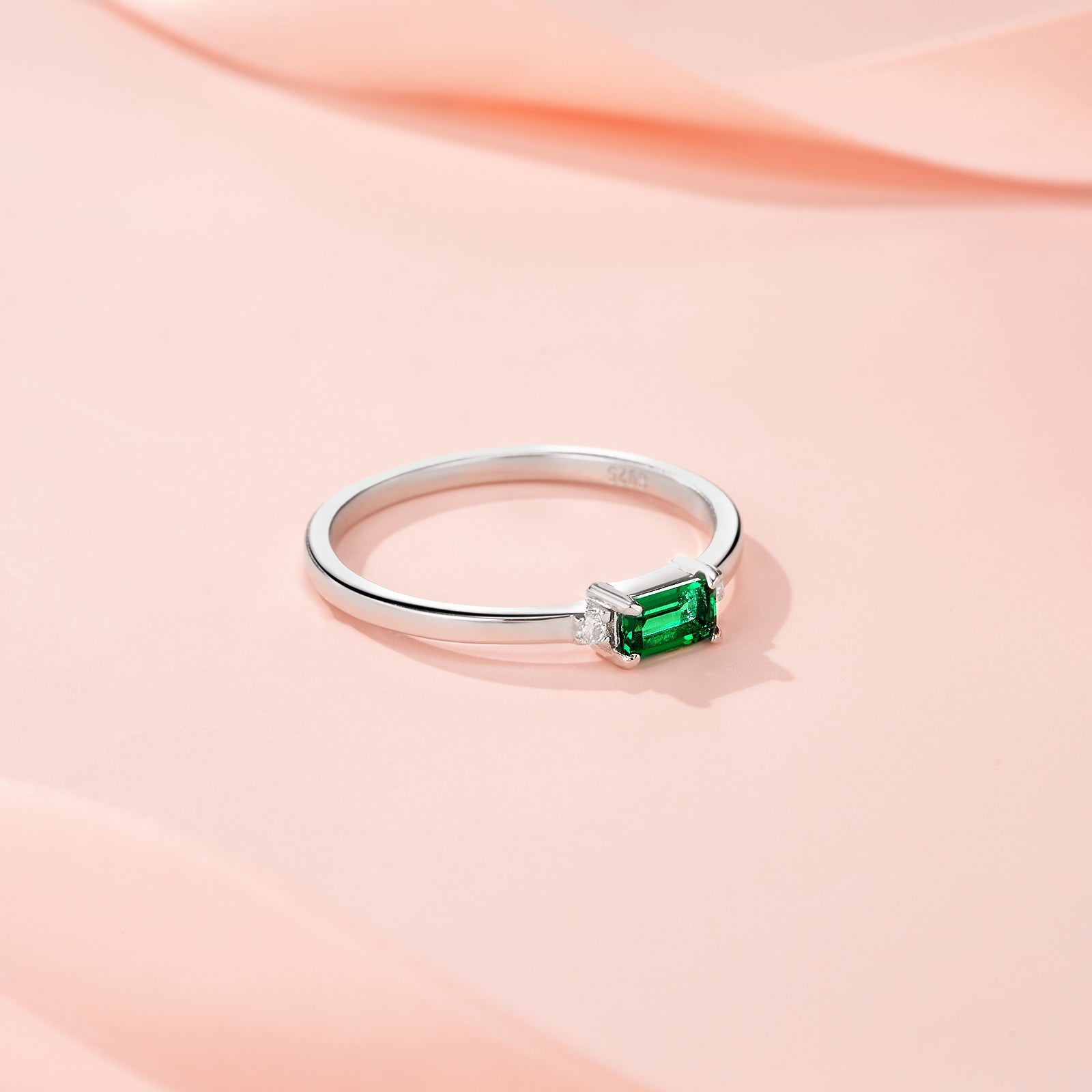 Bague 1,5 g Argent S925 Plaqué Platine Octogone Émeraude Synthétique Fine - IVOIRART.COM