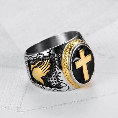 Bague croix pour homme en acier titane avec finition époxy, élégante et robuste - IVOIRART.COM