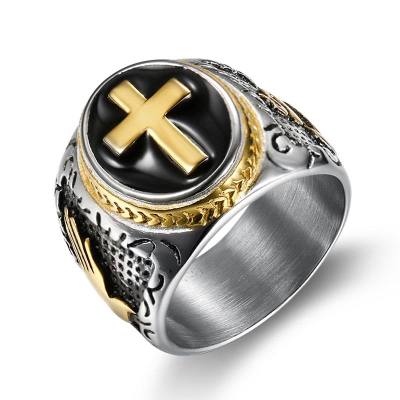 Bague croix pour homme en acier titane avec finition époxy, élégante et robuste - IVOIRART.COM