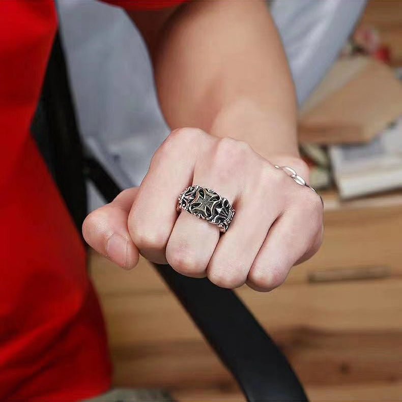 Bague Croix Vintage Ouverte en Argent Sterling 925, Style Gothique Audacieux, Pour Tenues Quotidiennes et Streetwear - IVOIRART.COM