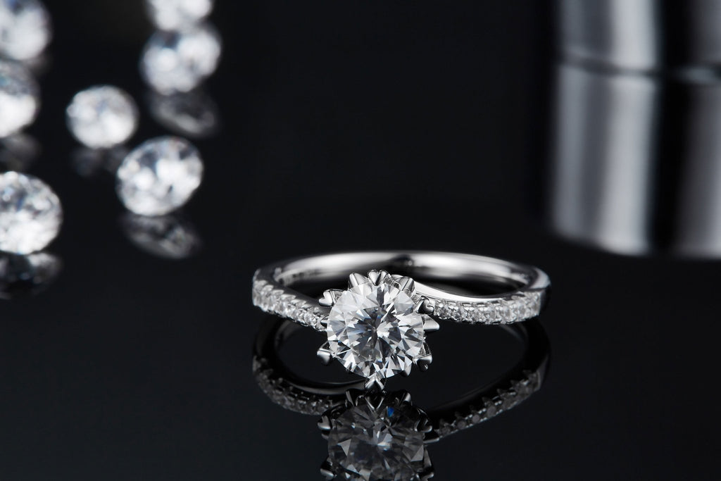 Bague de fiançailles Moissanite 1ct S925 Argent plaqué platine D-VVS1 6 griffes. - IVOIRART.COM