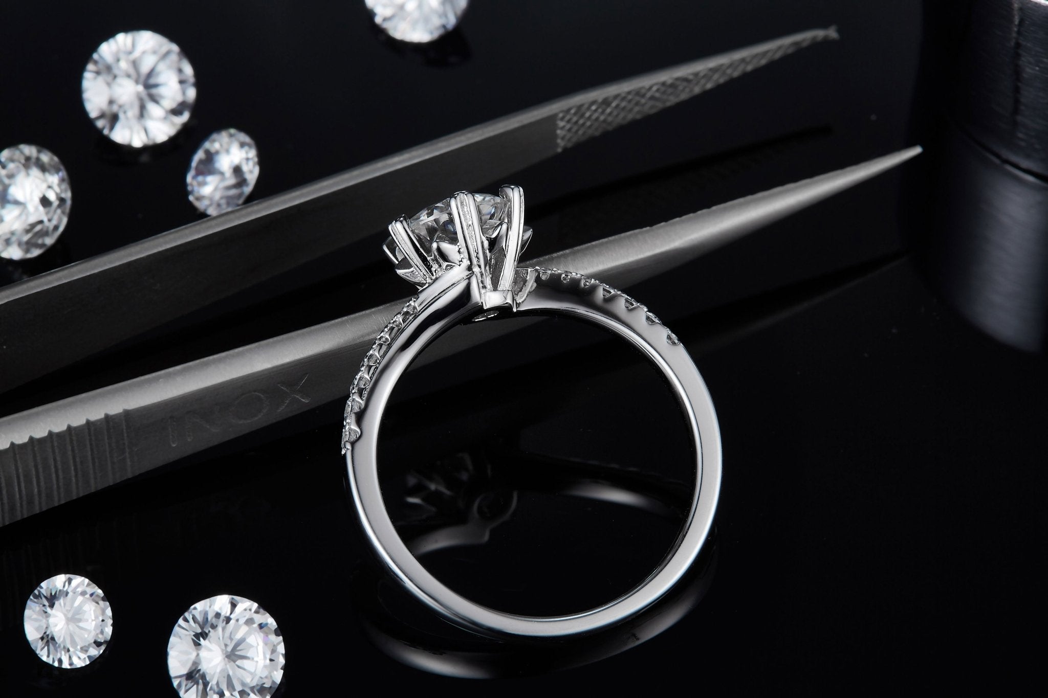 Bague de fiançailles Moissanite 1ct S925 Argent plaqué platine D-VVS1 6 griffes. - IVOIRART.COM