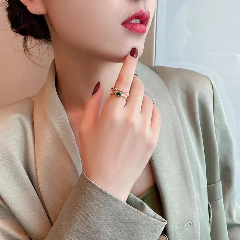 Bague de luxe raffinée en plaqué or véritable avec motif paon vert émeraude - IVOIRART.COM