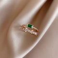 Bague de luxe raffinée en plaqué or véritable avec motif paon vert émeraude - IVOIRART.COM