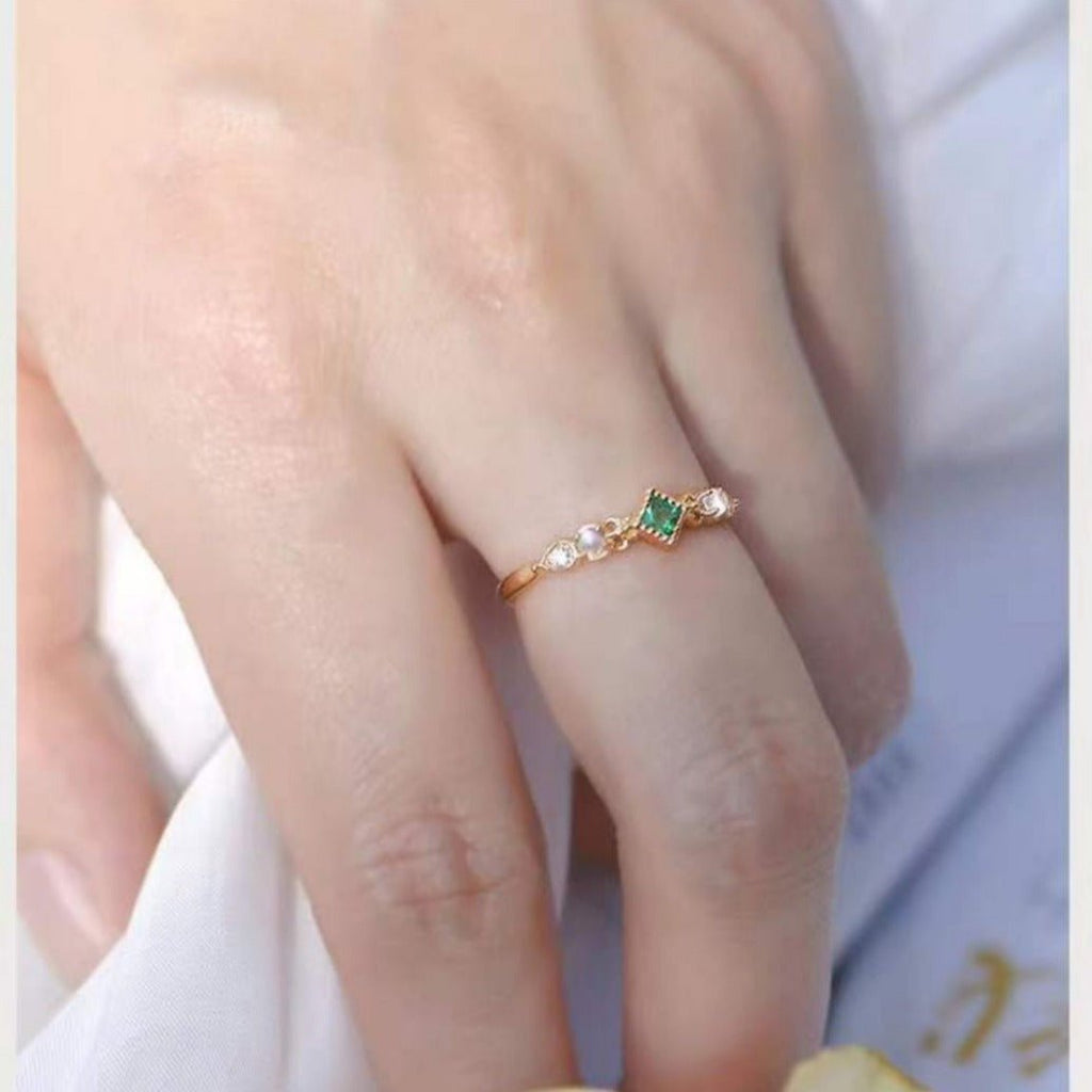 Bague Élégante à Monture Fine en Pierre de Lune pour Femmes, Tous Styles - IVOIRART.COM