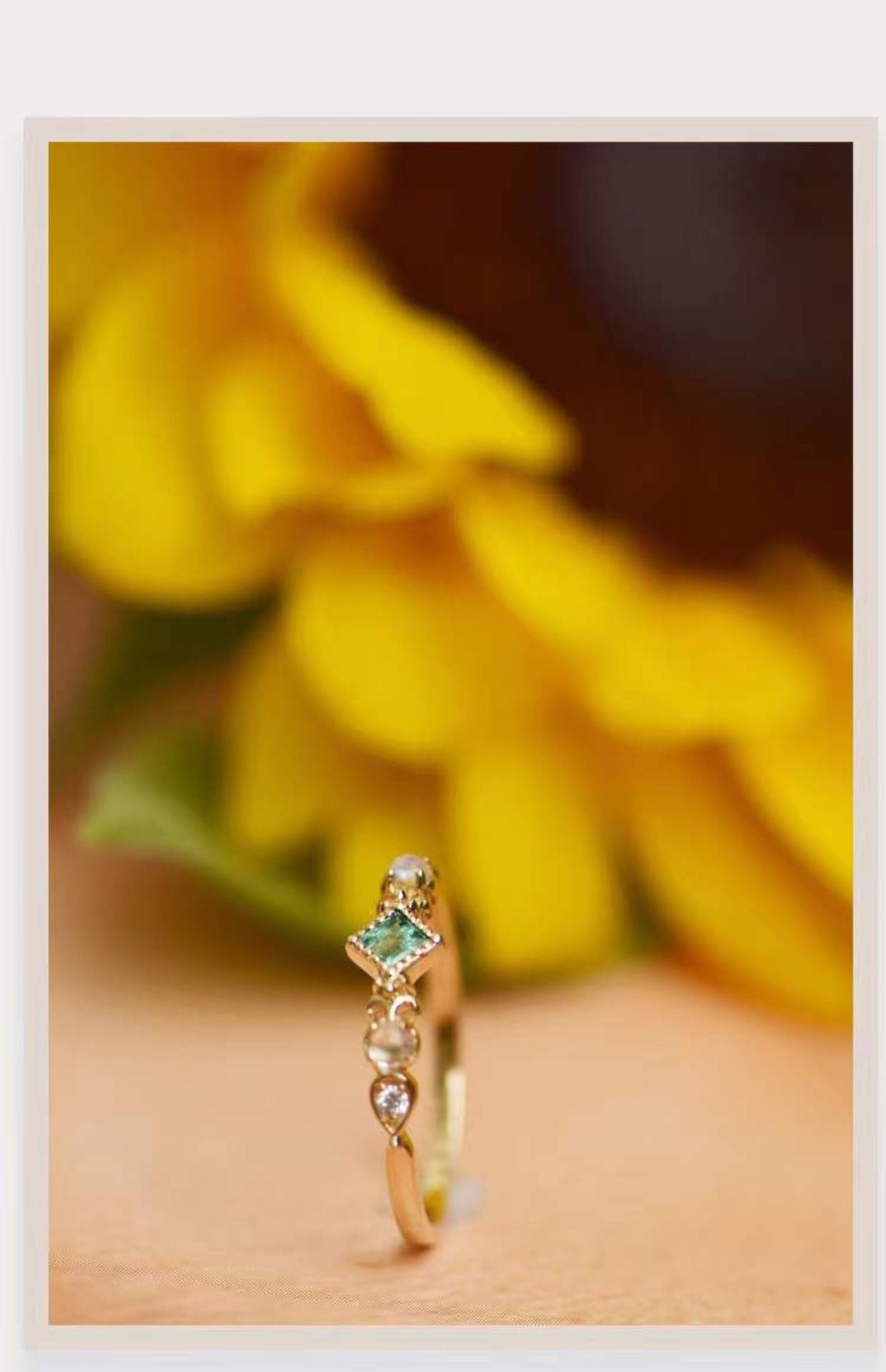 Bague Élégante à Monture Fine en Pierre de Lune pour Femmes, Tous Styles - IVOIRART.COM