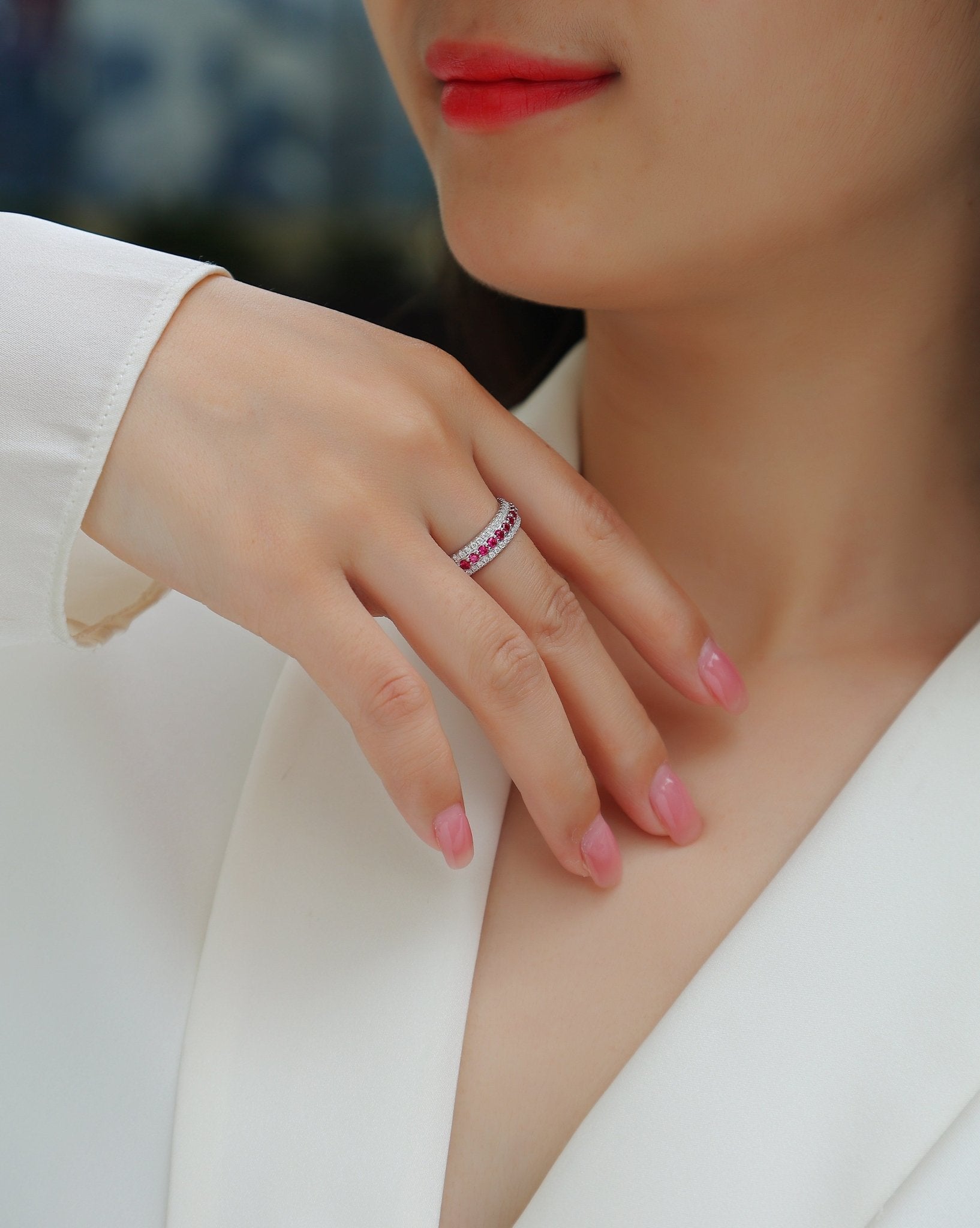 Bague en argent sterling S925 3,6 g, triple rangée pavée, rubis synthétique, bande éternelle plaquée platine, anneau de promesse pour femme - IVOIRART.COM