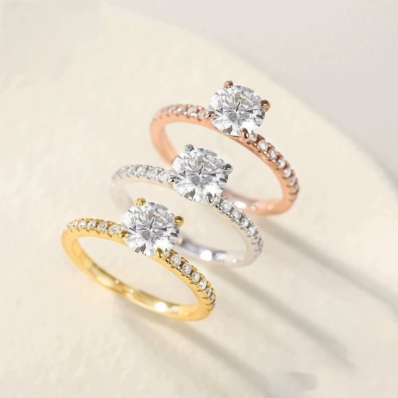 Bague Femme Décontractée à Sertissage Quatre Griffes en Zircone Cubique - IVOIRART.COM