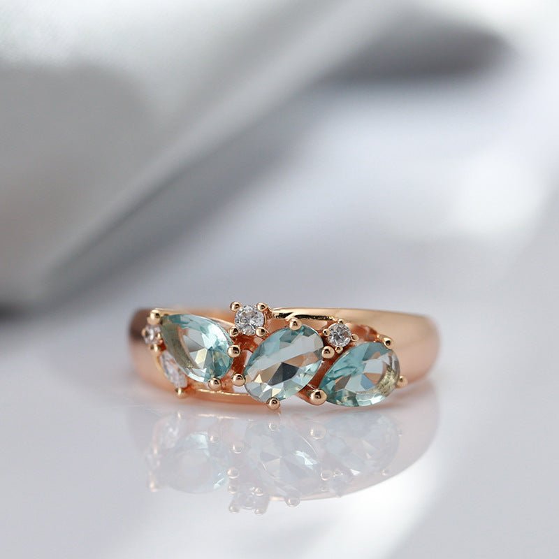 Bague Femme Tendance en Zircon Doré Rose Élégante et Raffinée, Tailles 7 - 10 - IVOIRART.COM