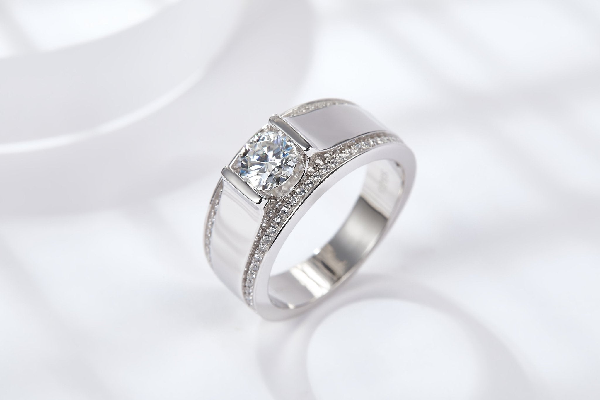 Bague Homme Moissanite S925 Argent Large Largeur Sertie Canaux Mariage GRA - IVOIRART.COM