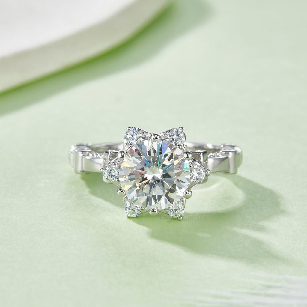 Bague Moissanite 2ct S925 plaquée platine 8mm D-VVS1 Halo étoile US 5-9 et boîte - IVOIRART.COM