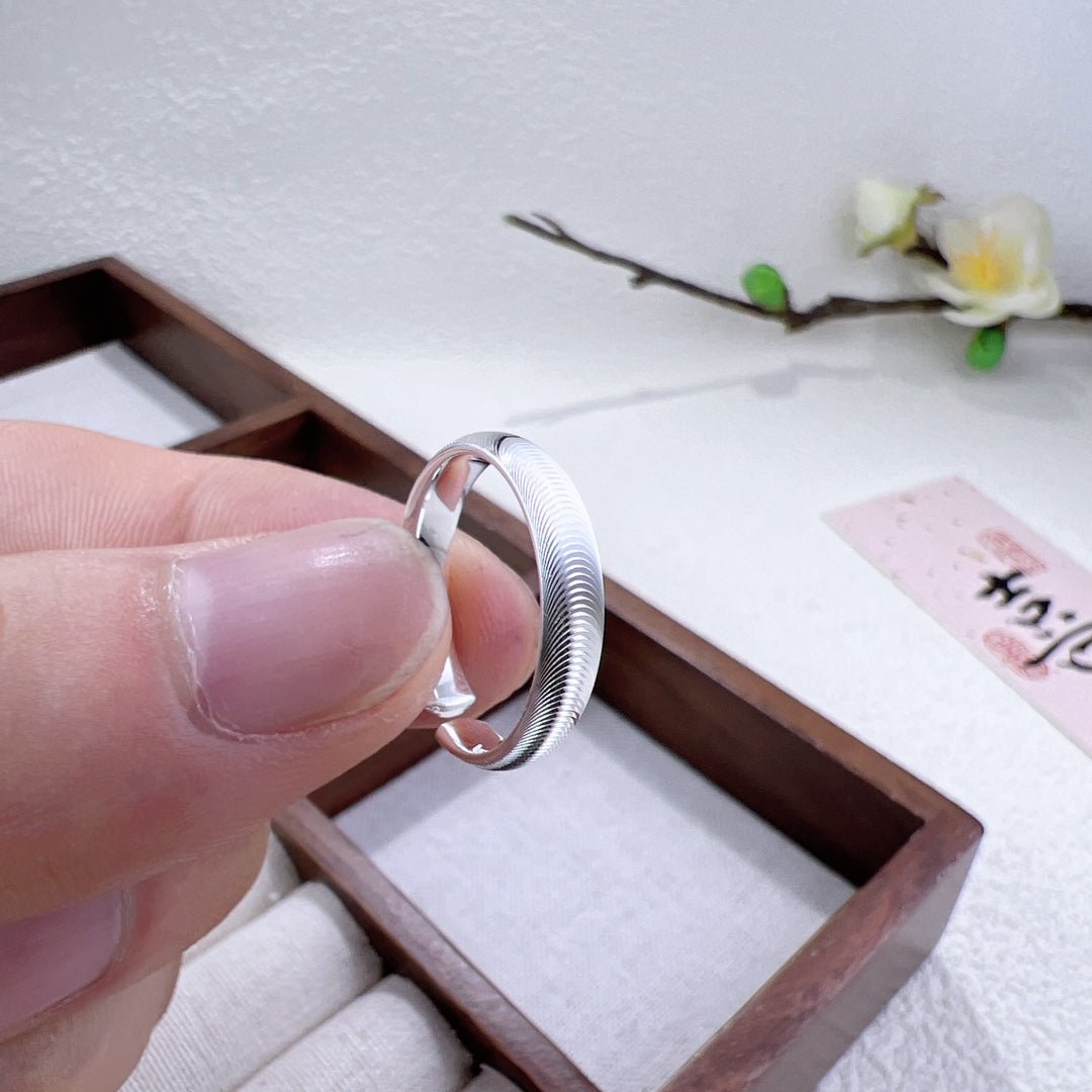 Bague Ouverte Effet Œil de Chat en Argent Sterling 999, Style Minimaliste & Élégant, Parfaite pour le Quotidien, les Rendez-vous et Cadeaux, Idéal Cadeau de Saint-Valentin - IVOIRART.COM